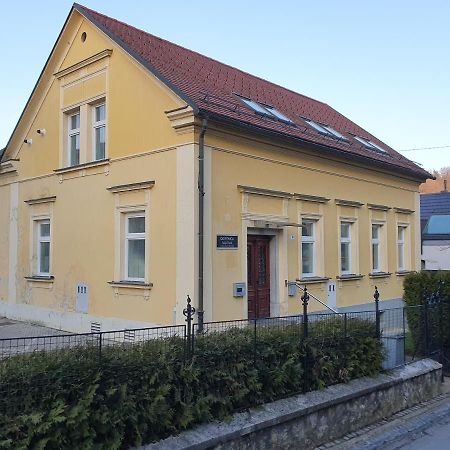 Jantar Apartmaji Novo Mesto Exterior foto